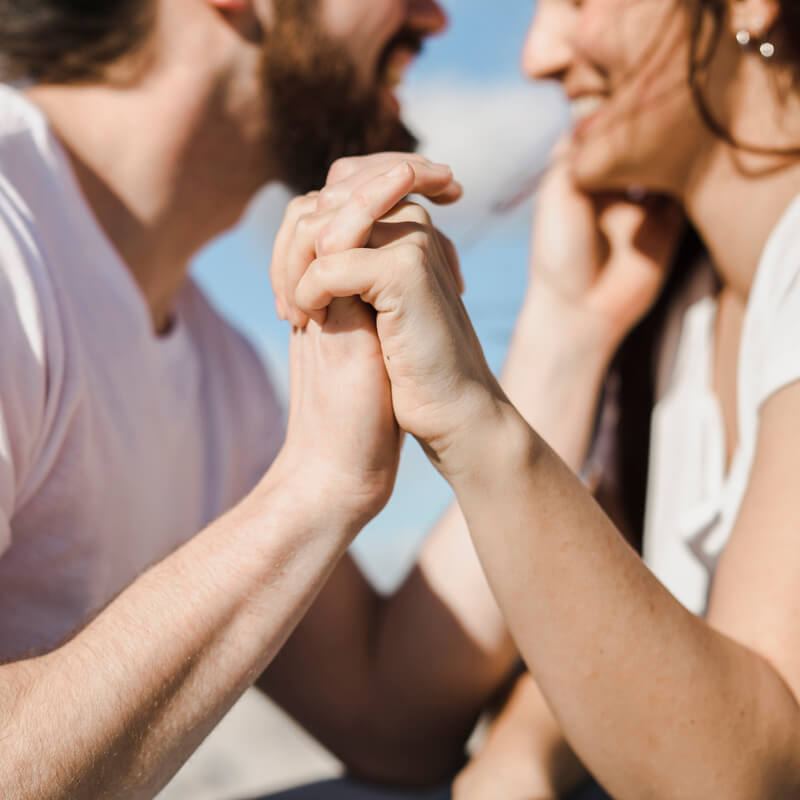 Promise ring - czym jest pierścionek obietnicy miłości?